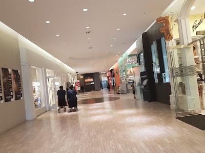 Town Square Mall