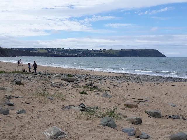 Penbryn Beach