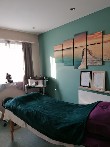 Heavenly Touch - Massage & Holistic Therapies by Lucy