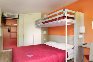 Photo n°28 de Premiere Classe Poitiers Futuroscope - Chasseneuil à Chasseneuil-du-Poitou (Restaurant servant le petit-déjeuner)