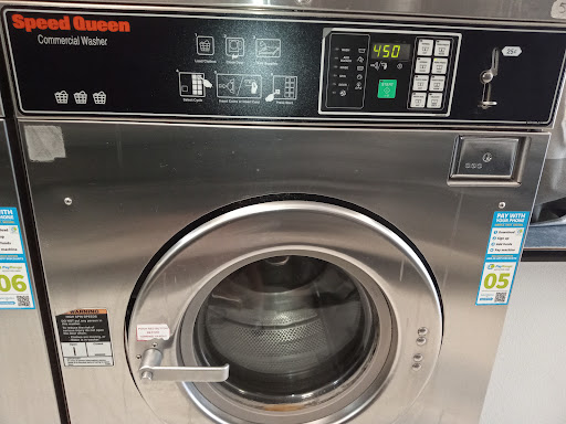 Maytag Coin Laundry And Fluff And Fold - Thumbnail