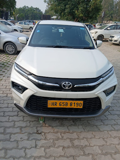 Him Gaurav Travel offers reliable and affordable taxi services in Shimla. Book local sightseeing,… post image