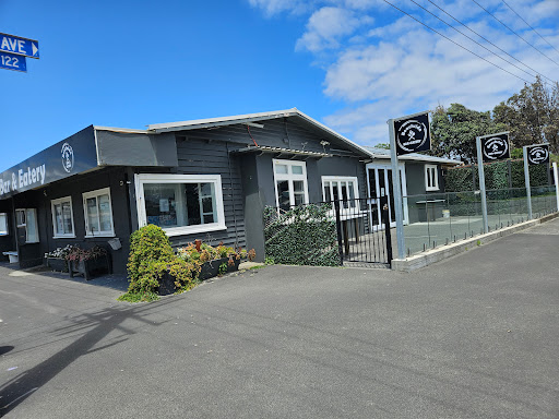 Beachside Bar and Eatery - Thumbnail