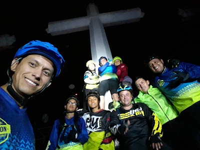 Photos of Cerro Tres Cruces