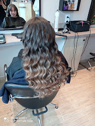Photo n°4 de Lili & Coiffure à Ham (Salon de coiffure)