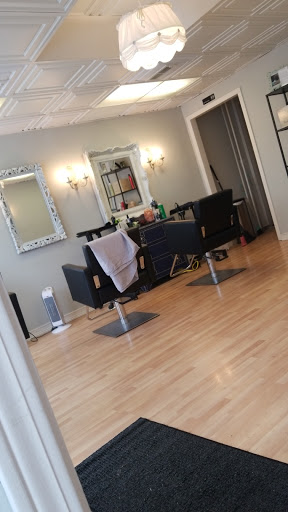 Divina Salon - Thumbnail