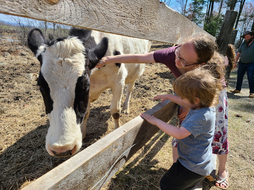Heritage Farm Petting Zoo Center