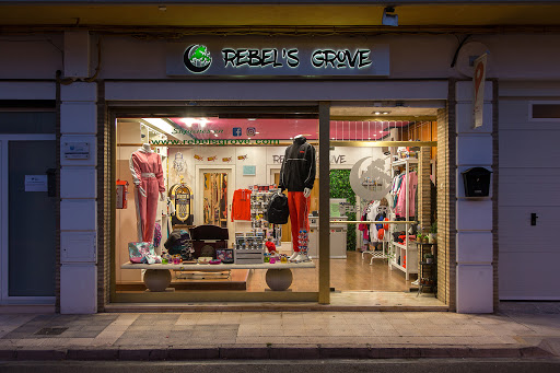 Rebel's Grove - Visual