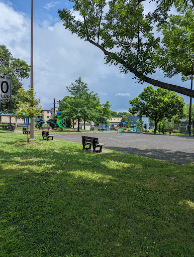 Grenoule Park - Visual