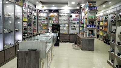 Photos of Darcy's International Store