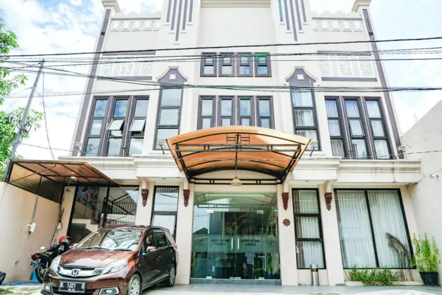 Audah Syariah Residence Mitra RedDoorz