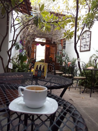 Photos of Caf&eacute; Carcamanes