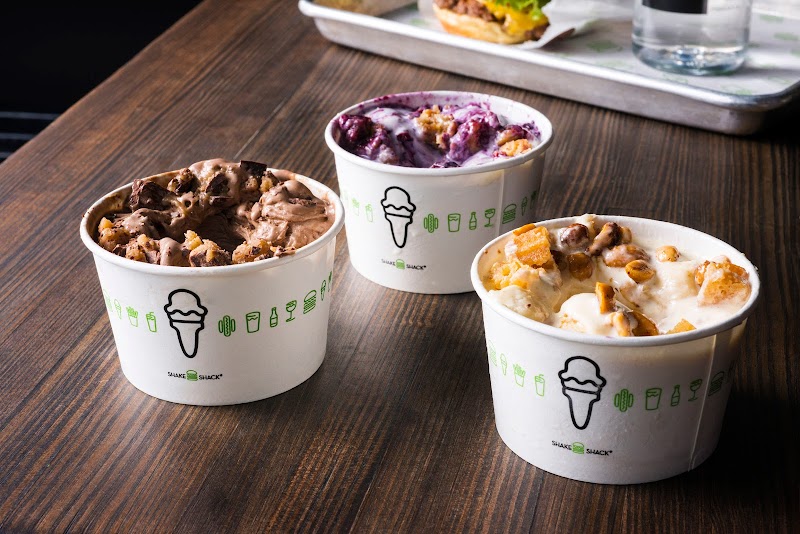 シェイク シャック みなとみらい