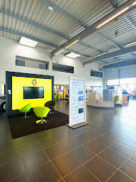 Photo n°12 de RENAULT GRANVILLE - CAR LOVERS à Granville (Vendeur de voitures d'occasion)