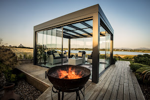 Photo n°9 de GDM Menuiseries - Fenêtres Alu Bois PVC - Volets - Vérandas - Pergolas - Portes de garage Vedène 84 à Vedène (Fenêtre en aluminium)