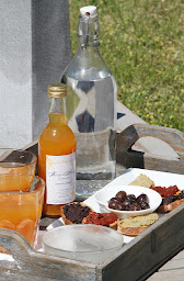 Photo n°3 de Le mas du Père Jean à Roche-Saint-Secret-Béconne (Maison d'hôtes)