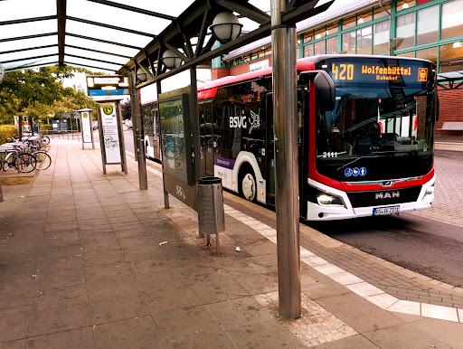 Bushaltestelle Wolfenbüttel Bahnhof - Thumbnail