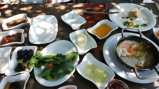 Ege Döner Evi