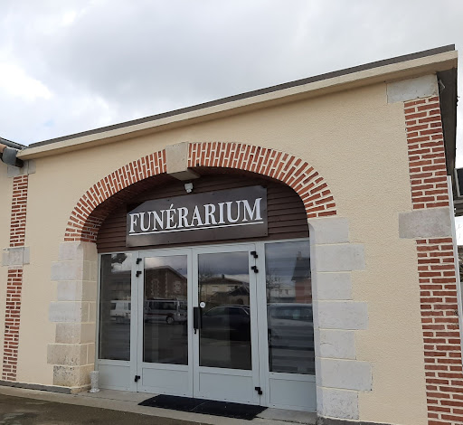 Photo de Champdeniers Funéraire à Champdeniers (79220)