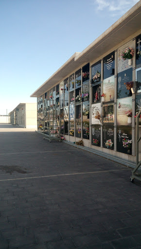 Cementerio Carretera De Madrid - Thumbnail