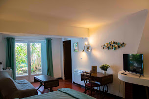 Photo n°18 de Villa Bleue - Les Pins à Port-Vendres (Chambre d'hôtes)