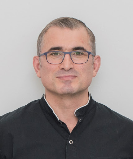 Ersoy Kumsuz Dental Surgeon - Thumbnail