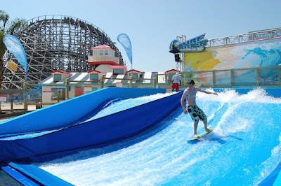 Six Flags Hurricane Harbor