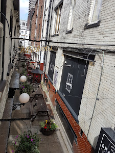 Whitelock's First City Luncheon Bar photo
