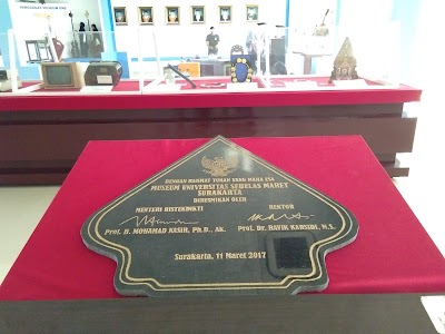 Photos of Perpustakaan Universitas Sebelas Maret