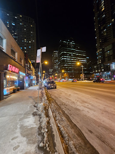 8 Kingsdale Ave Parking - Thumbnail