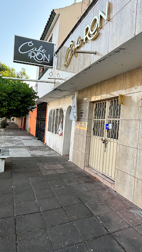 Ron y Café