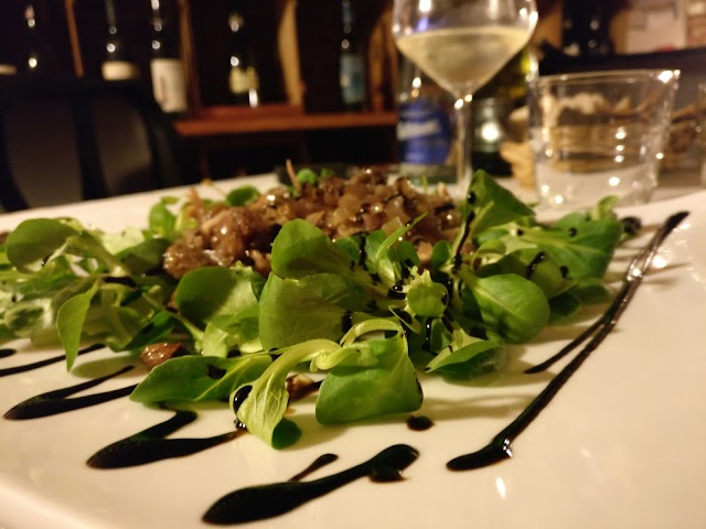 La Signora in Rosso Osteria e Vineria