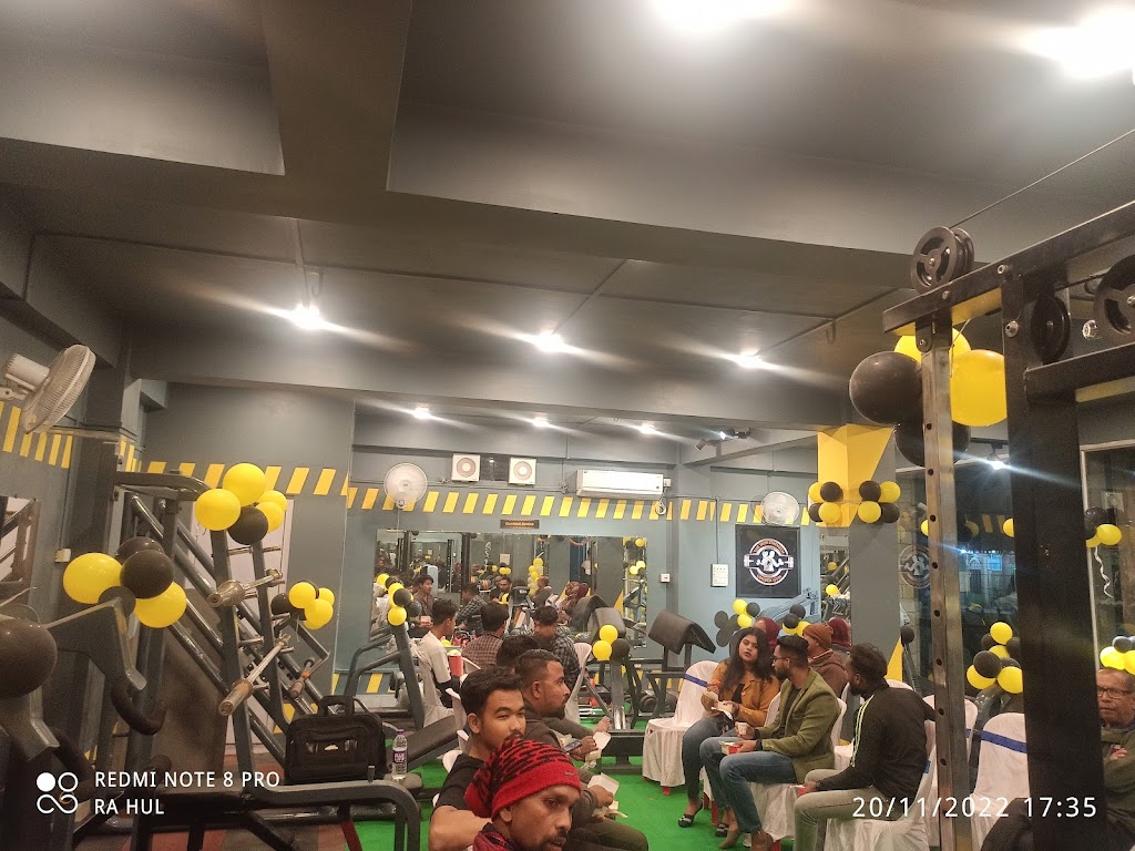 The Iron Strength Unisex Gym