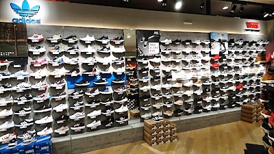 Charlotte By Abc Mart ららぽーと沼津店 Susono Shi Shizuoka 81 55 943 5090