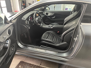 Photo n°7 de V.o Negoce à Livry-Gargan (Concessionnaire de véhicules à moteur)