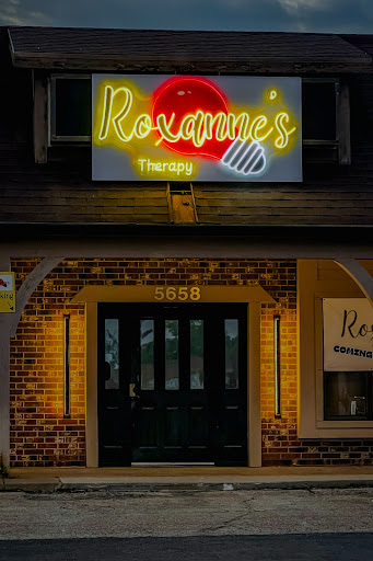 Roxanne's Red Light Therapy
