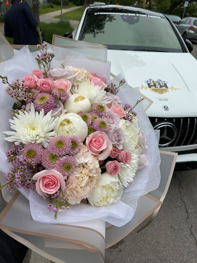 Keep Blooming Flower Boutique - Thumbnail