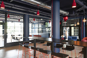 Photo n°38 de PAPATO Restaurant Bar | Paris 13 à Paris (Espace de coworking)