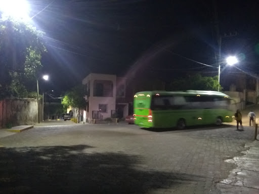 Terminal de Autobuses Rojos de los Altos en Bolaños