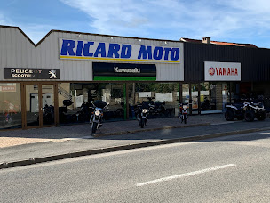 Photo n°22 de RICARD MOTO Concessionnaire : YAMAHA, KAWASAKI, PEUGEOT MOTOCYCLE, QUADS CFMOTO , TGB. à Villefranche-de-Rouergue (Service de remorquage)