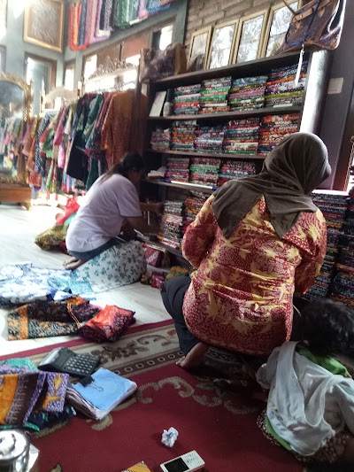Photos of Showrom Batik Sumber Rejeki