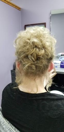 Stylin' Hair Designs - Thumbnail
