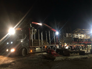 Photo n°16 de Bois de chauffage, bûche en Vendée GADEBOIS à Martinet (Menuisier)