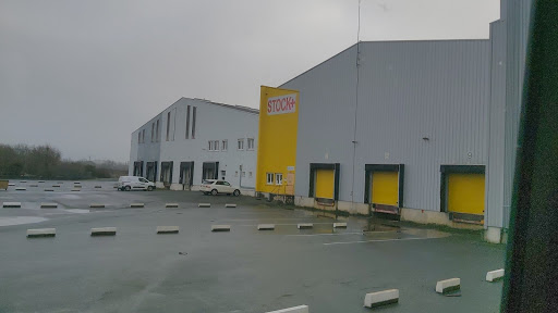 Stock Plus: plateforme de logistique e-commerce et de stockage à Niort - Thumbnail
