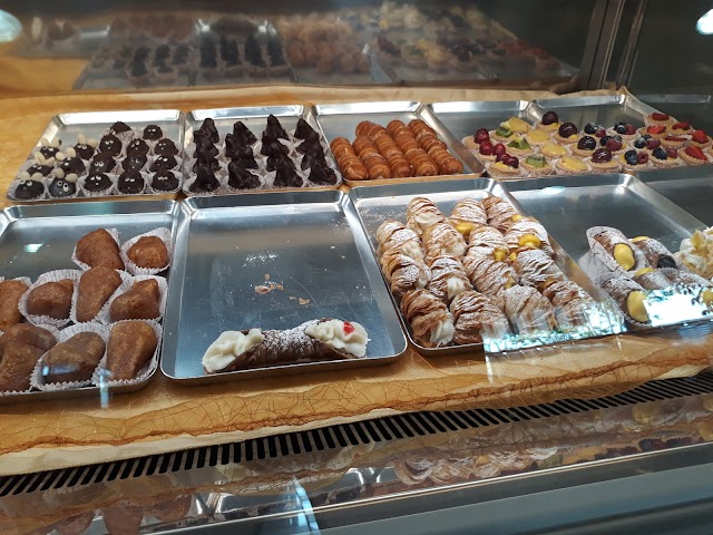 Pasticceria Bar Gelateria "Verga d'Oro"