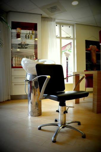 Diens Kapsalon - Thumbnail