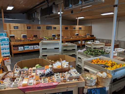 Rowley's Red Barn - Visual