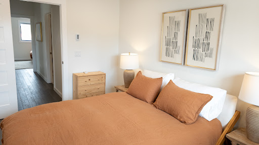 Wallace BNB Gallery - United States