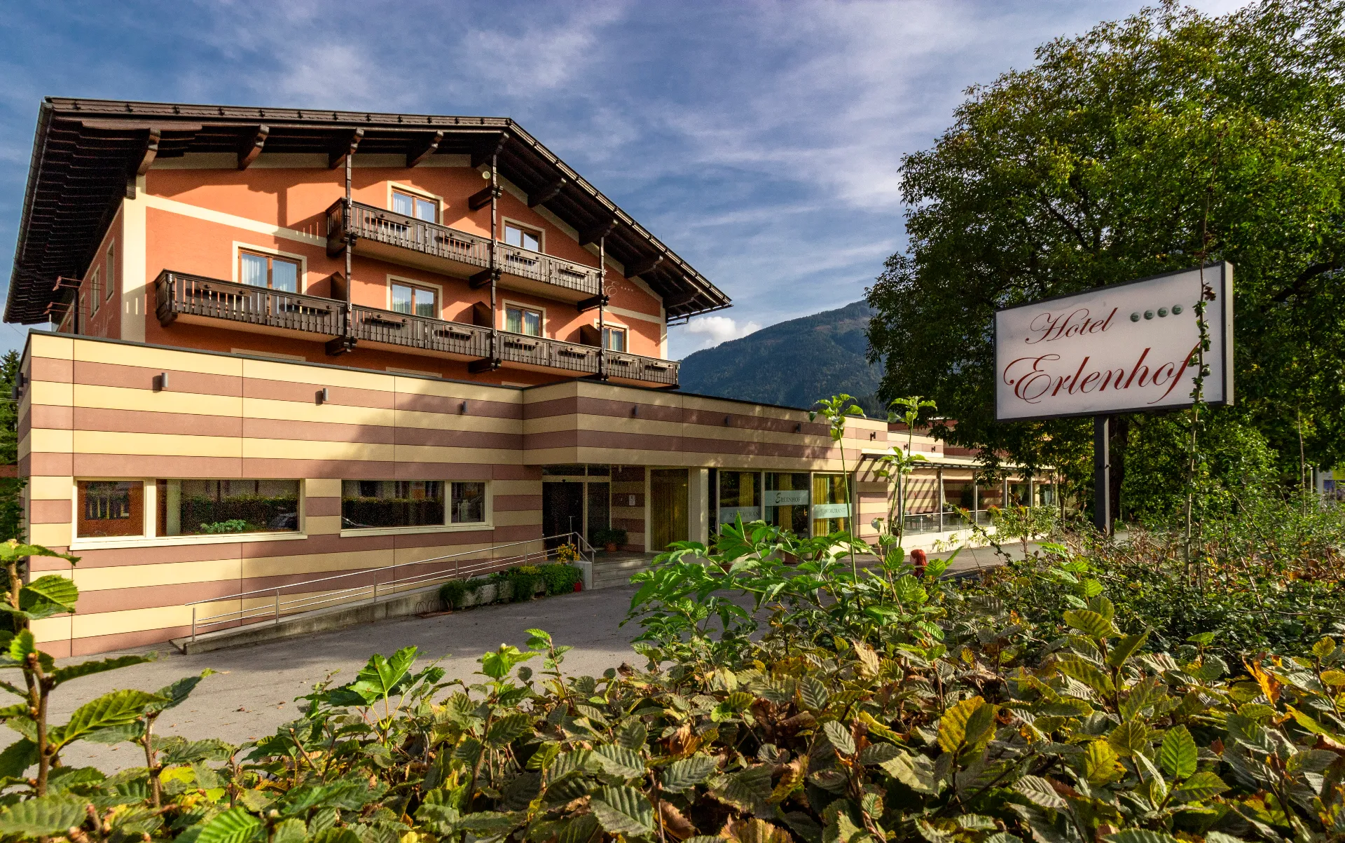 Hotel Pension ERLENHOF
