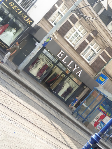 ELLYA - Thumbnail